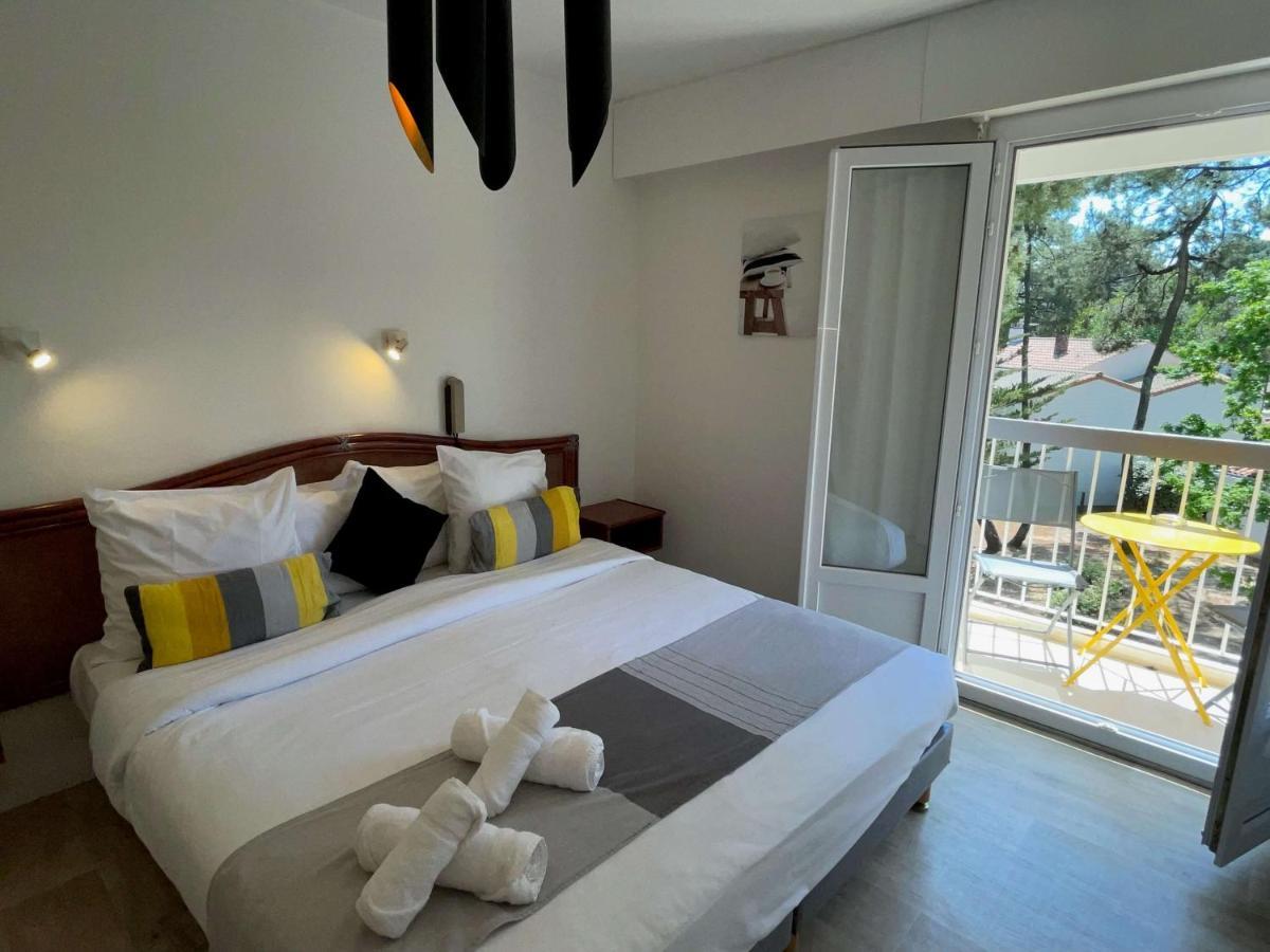 Logis Les Cols Verts La Tranche-sur-Mer Exterior foto